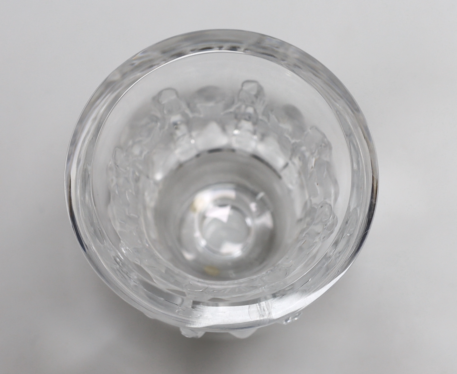 A Lalique glass Dampierre pedestal vase / bowl on a raised foot, 12.5cm high